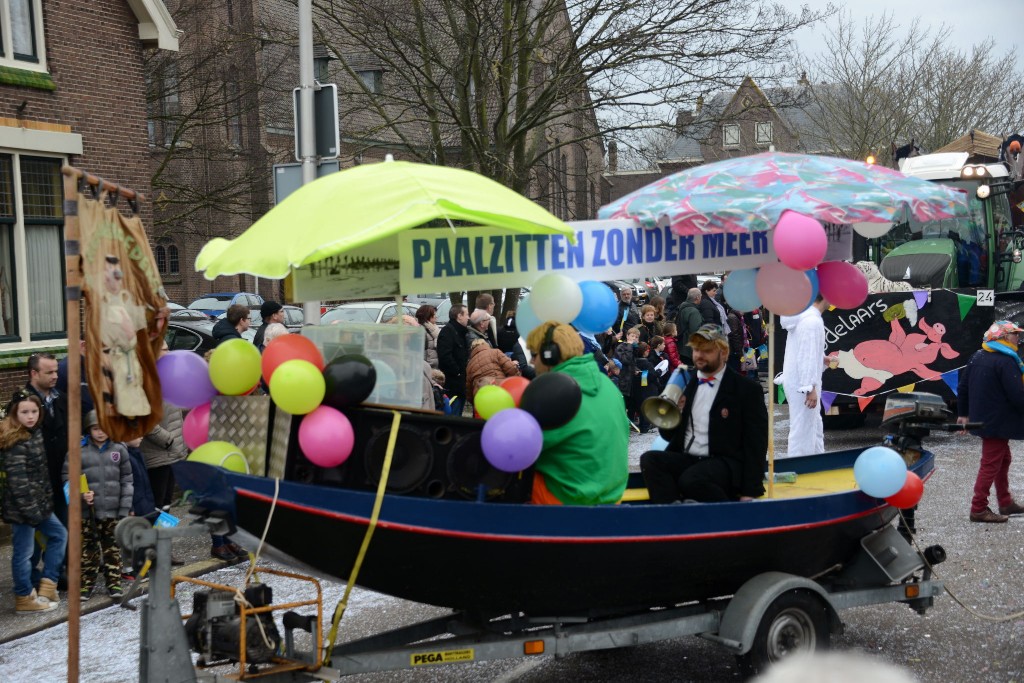 ../Images/Optocht 2015 116.jpg